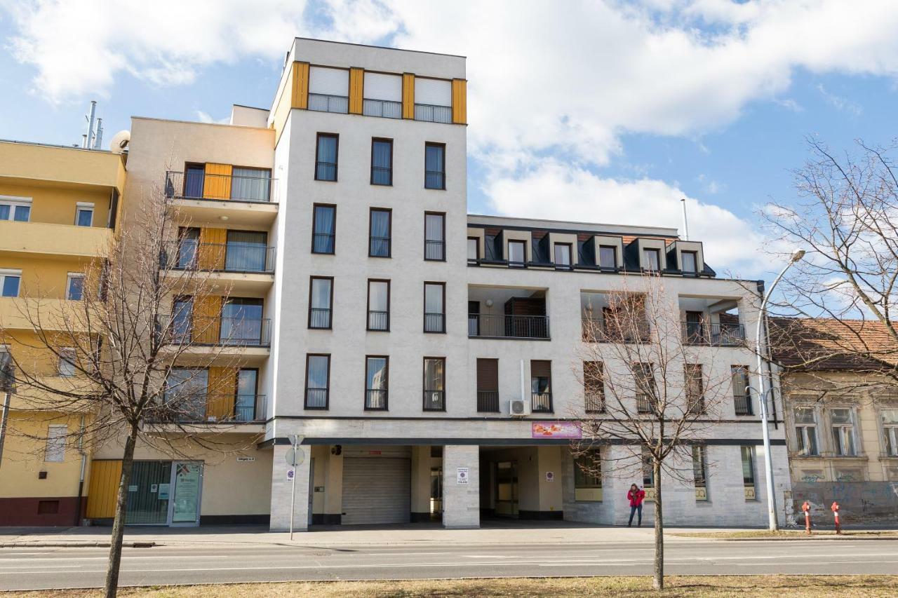 Mse Apartman Miskolc Ngoại thất bức ảnh
